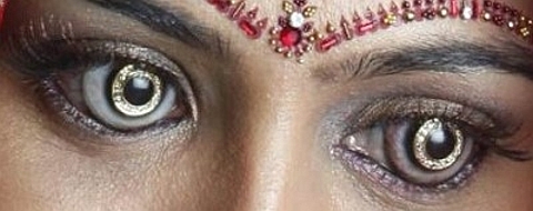 lentes de contacto em ouro