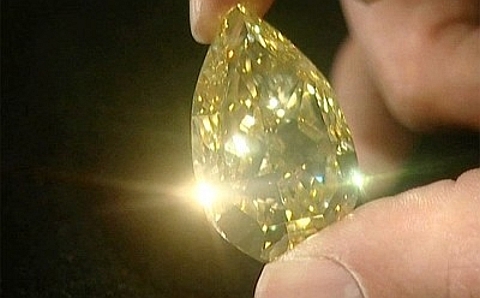 diamante amarelo