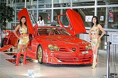 Mercedes SLR Red Gold 