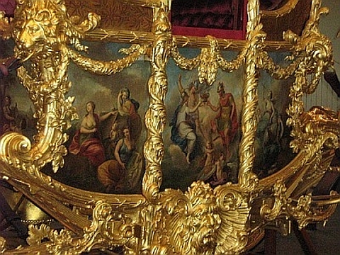 Carruagem em ouro