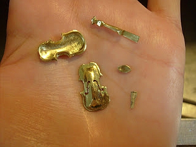 Réplicas de instrumentos musicais