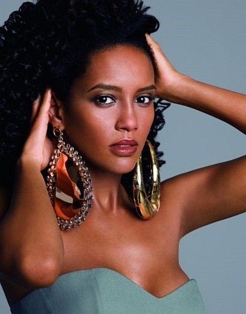 Taís Araújo - Mulher de ouro