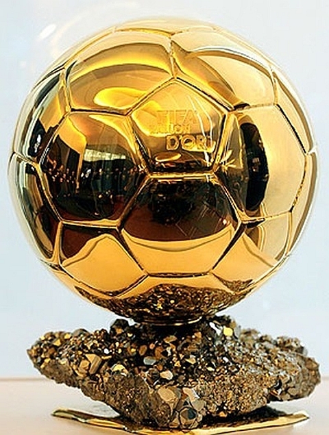 bola de ouro, bola da fifa, bola de ouro do futebol, prémio de jogadores de futebol, Cristiano Ronaldo bola de ouro, Ronaldo bola de ouro, Messi bola de ouro