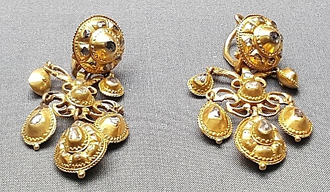 Joalharia Portuguesa século XVII-XVIII