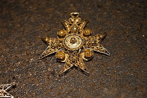 Pendentes ouro popular