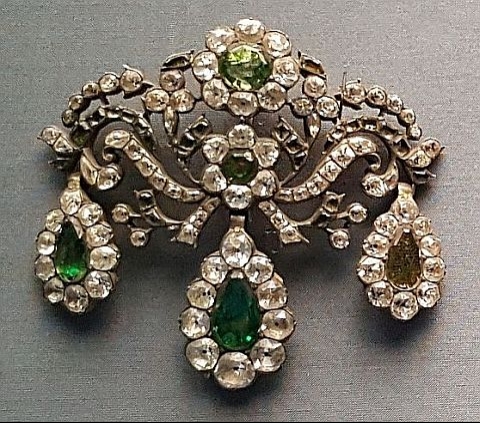 Joalharia Portuguesa século XVIII-XIX