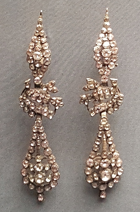 Joalharia Portuguesa século XVIII-XIX