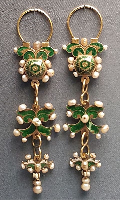 Joalharia Portuguesa século XVII-XVIII